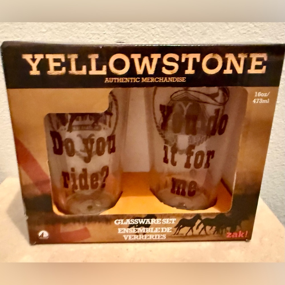 NIB Yellowstone Authentic Merchandise Glassware two(2)
16oz/473ml Glasses - Picture 15 of 16